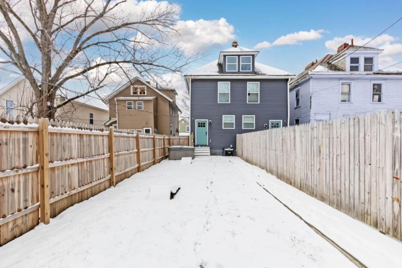 25 2 Homes Side By Side Downtown With Fenced Yard And Hot Tub Columbus Buitenkant foto